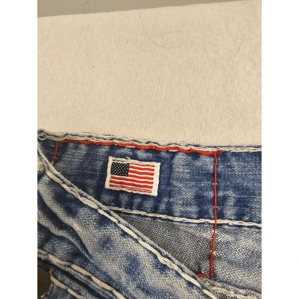 True Religion Ricky Super T Jeans Mens 36 Light Wash Straight Leg Distressed USA